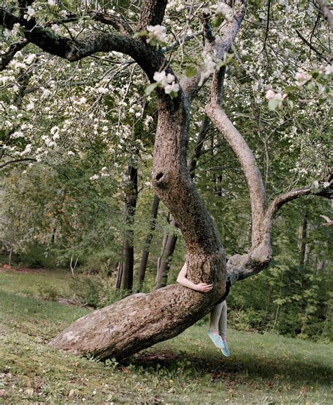 petite white nude|Jocelyn Lee’s Painterly Portraits of Nudes Immersed in Nature